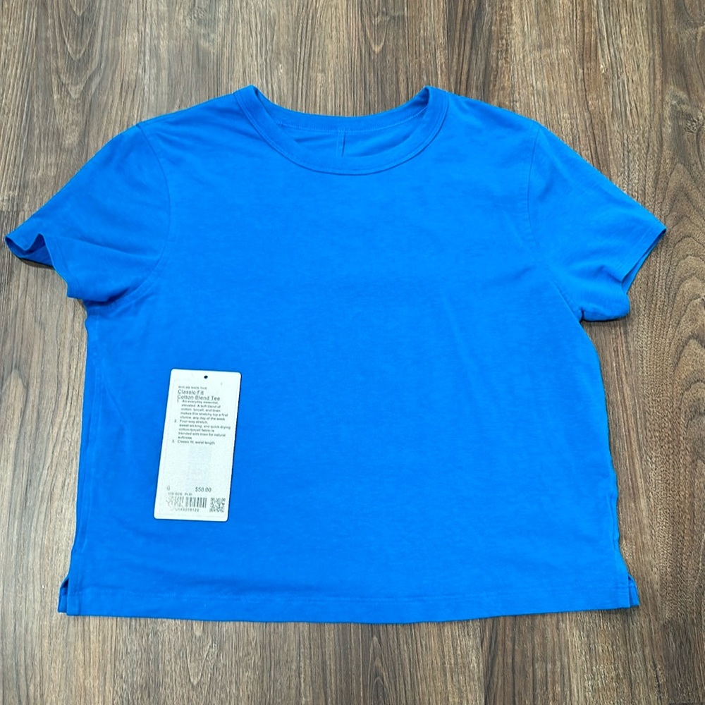 Lululemon Classic Fit Cotton Blend Tee sz6